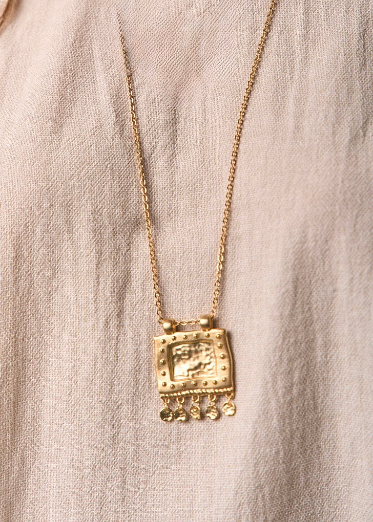 Necklace Relicario