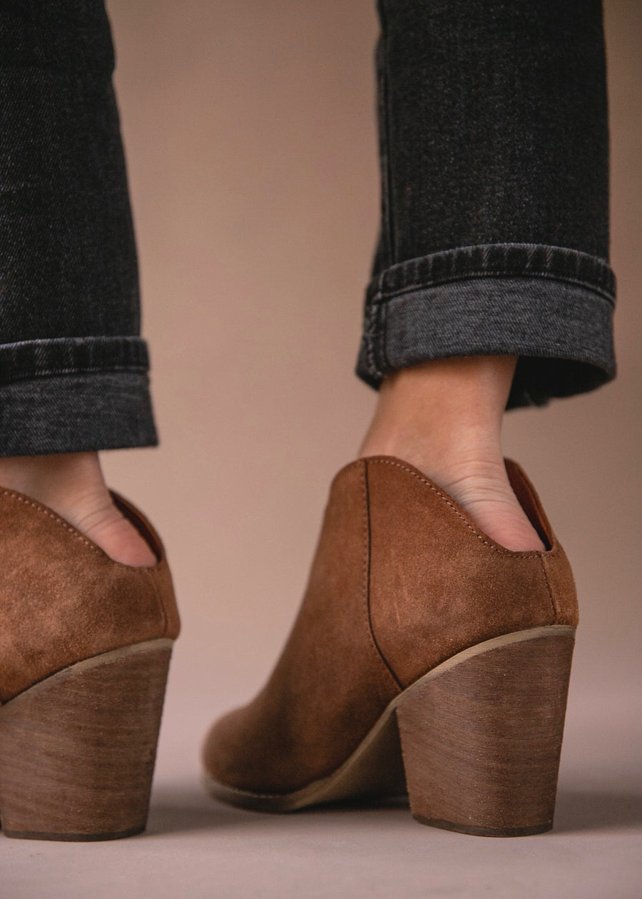 Undercut bootie